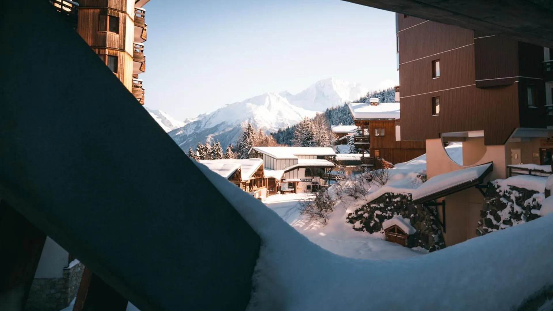 Apartment Appartement Skis Aux Pieds A La Tania - 6 Pers, 2 Pieces Cabine, Balcon, Proche Commerces, Navette - Fr-1-182A-11 Courchevel